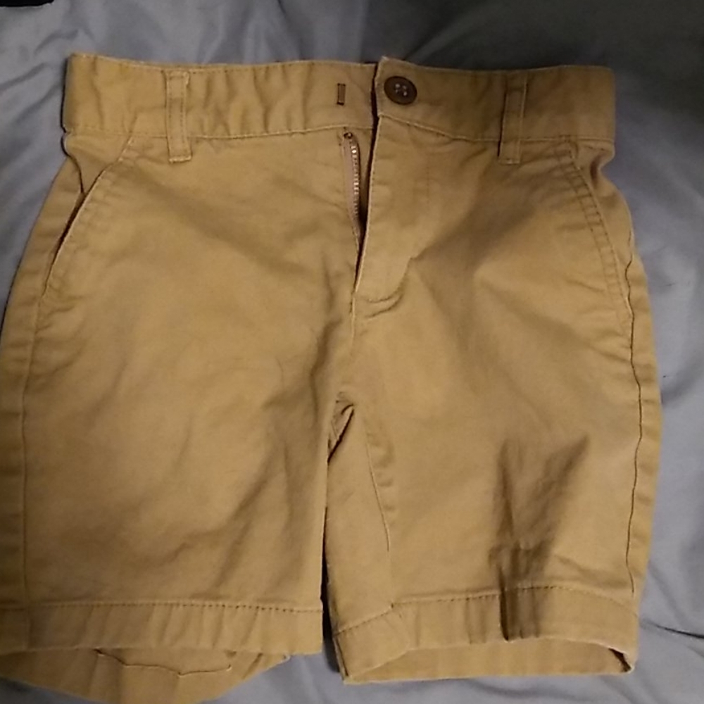 Old Navy Khaki Shorts size 5